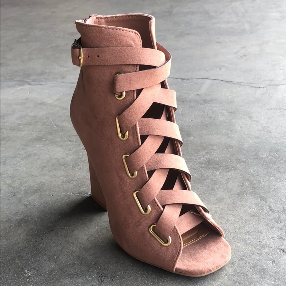 Qupid Women’s Peep Toe Ankle Booties Blush